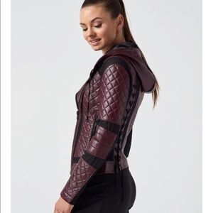 🌟Blanc Noir Voyage Hooded Moto!🌟